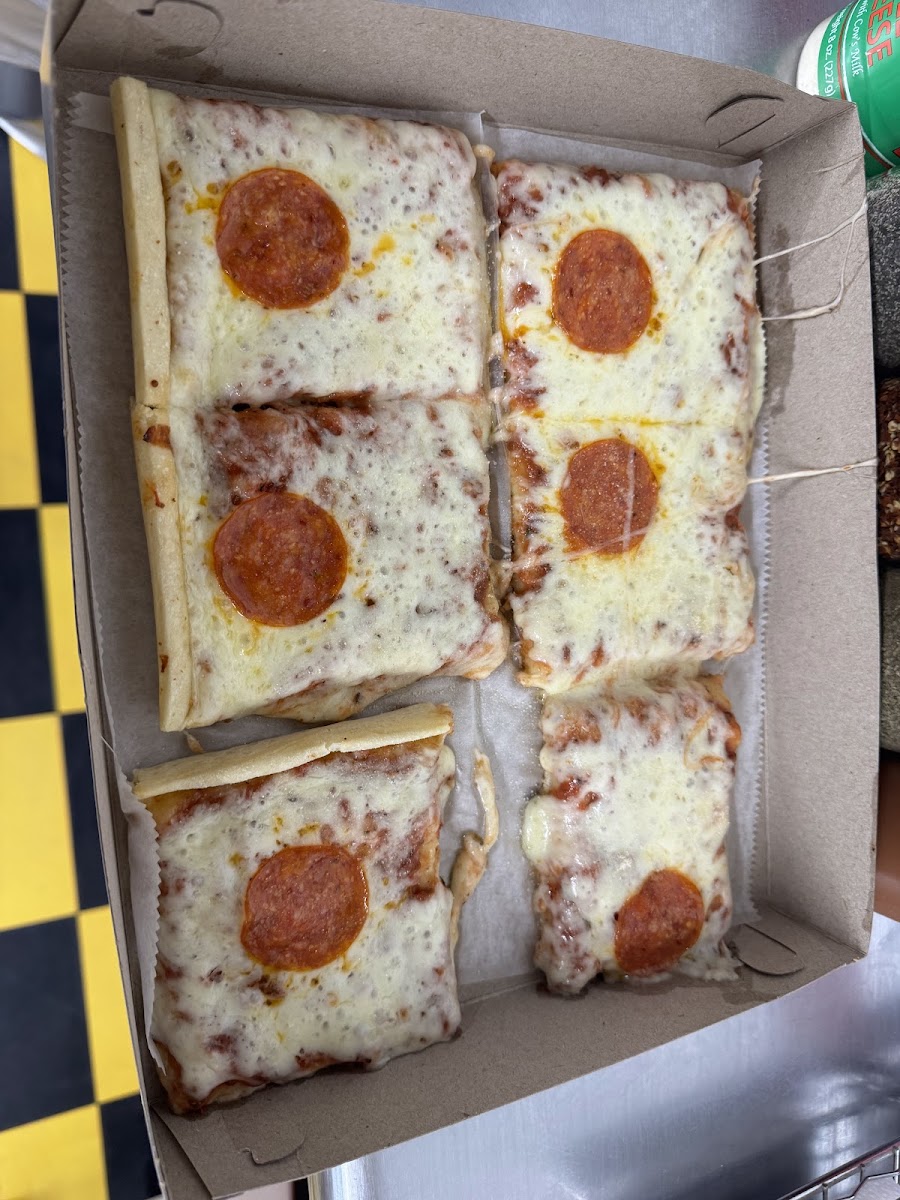 Hi-Way Pizza Shoppe